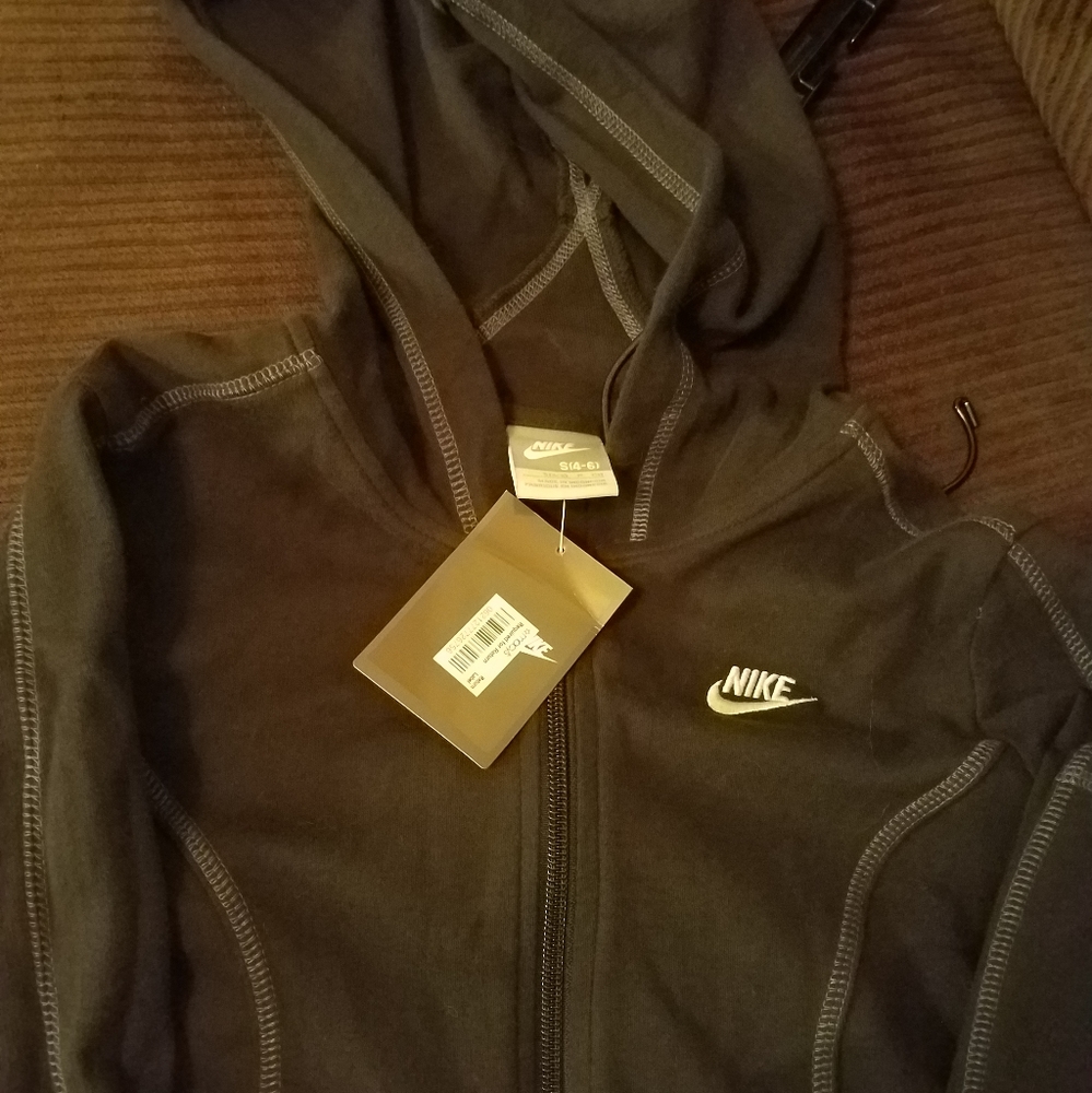 Nike Jacket - Picture 2 of 2